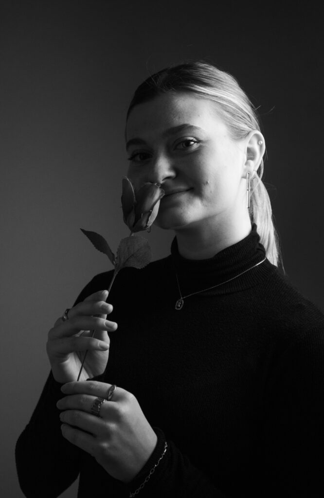 B&W Portrait Rachel